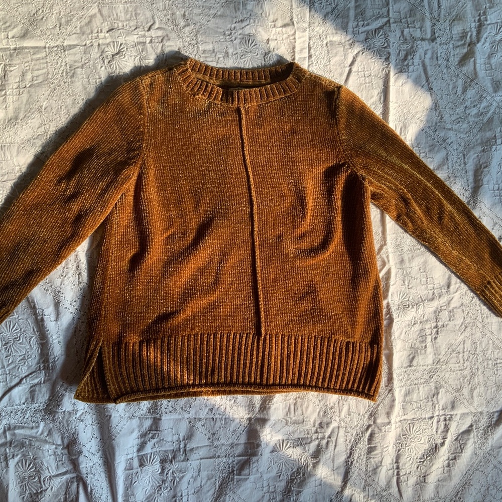Super soft Gold Chenille Sweater S/M